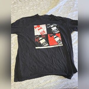 Men's Graphic T-Shirt - Black and Red